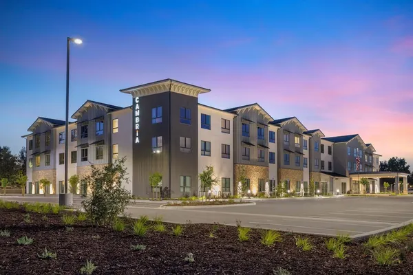 Photo 1 - Cambria Hotel Templeton - Paso Robles
