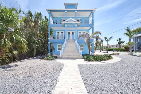Photo 1 - Blue Horizon