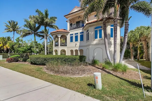 Photo 1 - Sabal Palms