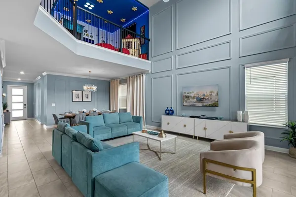 Photo 1 - Luxury 5bed Home With Pool and Game Room