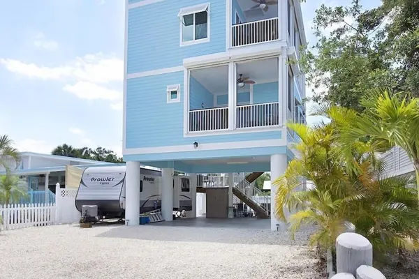 Photo 1 - Bluewaters Vista