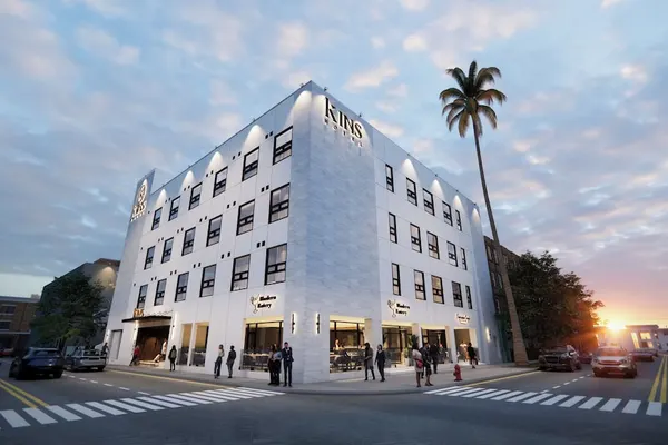 Photo 1 - Kins Hotel