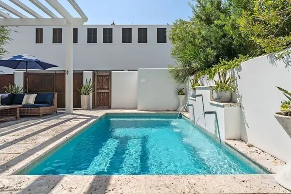 Photo 1 - Rosemary Bluegrass by Avantstay LUX Downtown Rosemary Private Pool