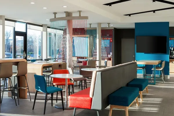 Photo 1 - avid hotel Plano North by IHG
