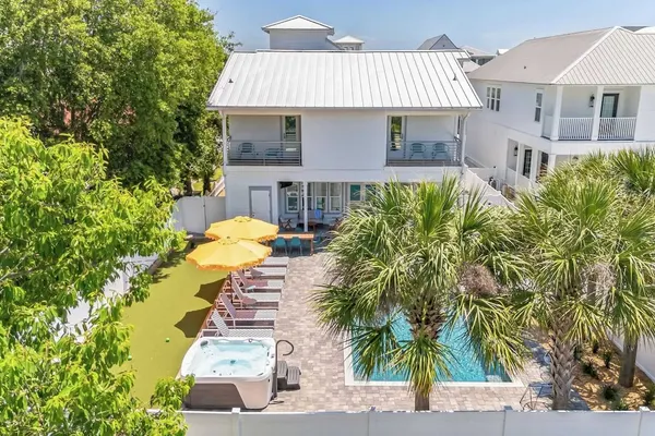 Photo 1 - Villa Near Beach w/ Pool & Outdoor Dining Bohemian Beach Retreat by Avantstay