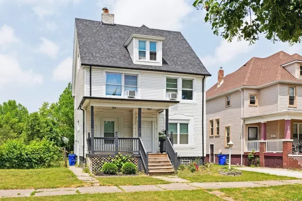 Photo 1 - Spacious 4BR Getaway: Perfect for Family & Friends