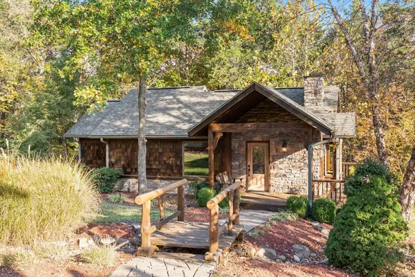 Photo 1 - Rock Canyon Resort Trio