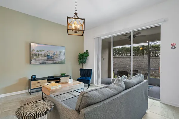 Photo 1 - Condo 2bed 2bath Next to Disney w Free Water Park