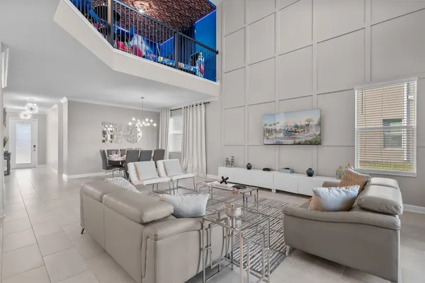 Photo 1 - Chic 5bed Home With Themed Rooms