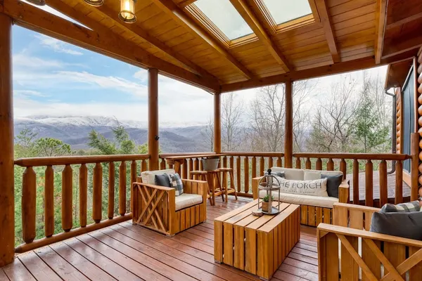 Photo 1 - American Dream by Avantstay Deck w Views Theater Game Room Community Pool