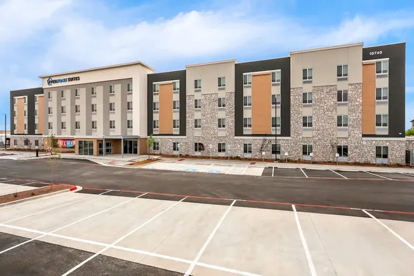 Photo 1 - Everhome Suites El Paso Airport Near Fort Bliss