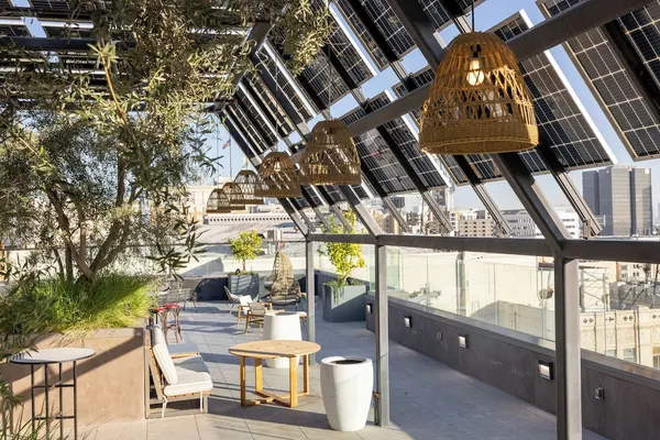 Photo 1 - Whisky Hotel