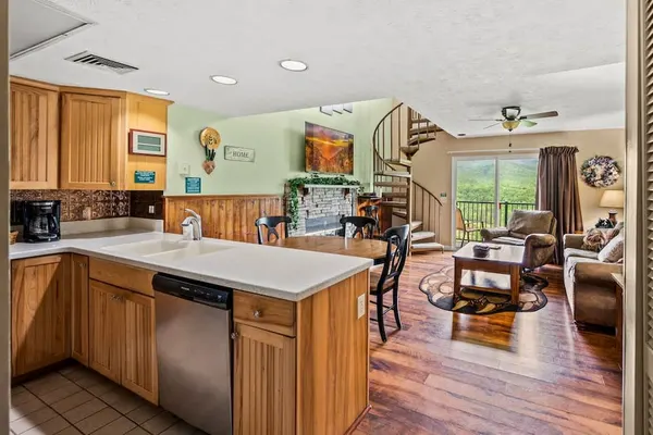 Photo 1 - Sleeps 8 Pool Playground Mountain Views Hot Tub