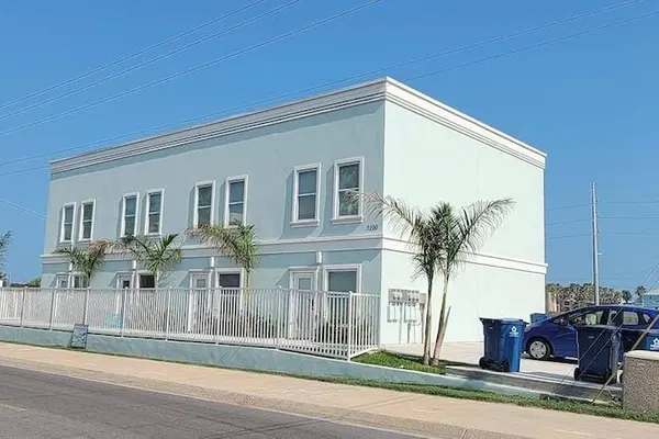 Photo 1 - Villas de Laguna 3
