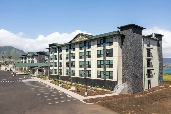 Photo 1 - Hampton Inn & Suites Maui North Shore