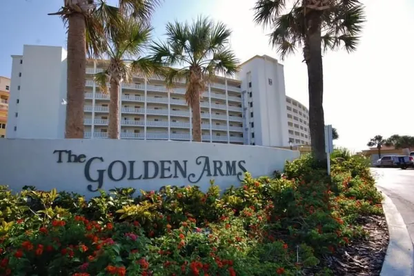Photo 1 - Golden Arms 802