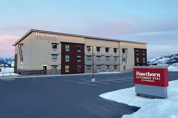 Photo 1 - Hawthorn Extended Stay By Wyndham Alpine