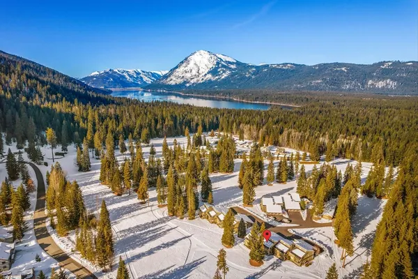 Photo 1 - Snow Creek Peak Condo