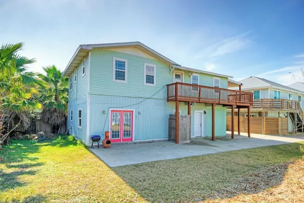 Photo 1 - 2-unit Home in Golf Cart Zone w/ Patio + Balcony Salty Sunshine: Multi-family Retreat