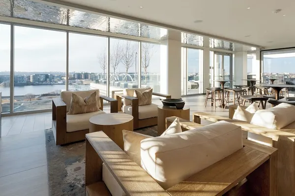 Photo 1 - Landing at Bridge District