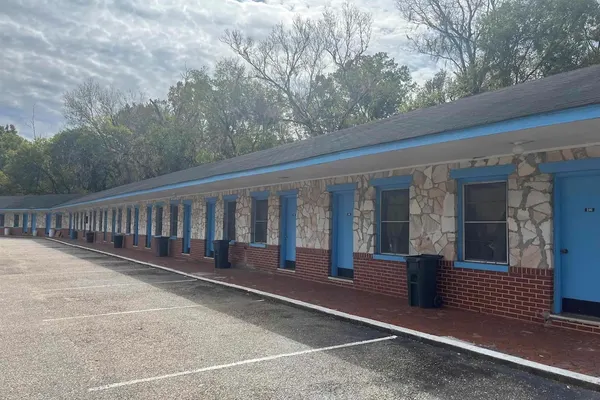 Photo 1 - Hospitality Inn