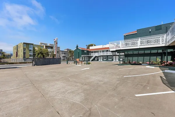 Photo 1 - Star Motel