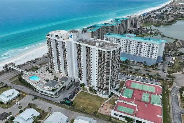 Photo 1 - Surfside Resort #404