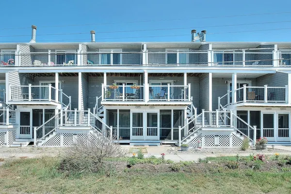 Photo 1 - Seabreeze Village 5