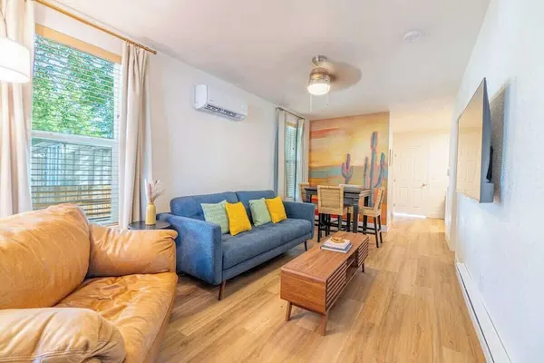 Photo 1 - Charming Family 2BR Midtown Reno - Pets Welcome