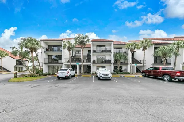 Photo 1 - Edgewater Golf Villa 3204