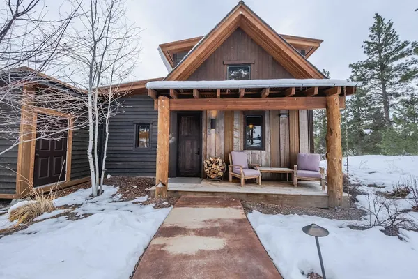 Photo 1 - Wilderness Club Cottage on 18th Green