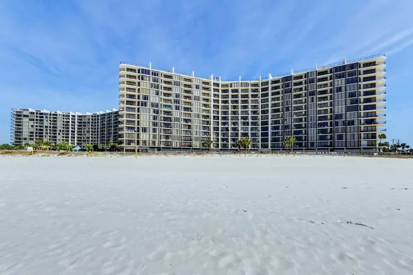 Photo 1 - Leeward 403 at Edgewater