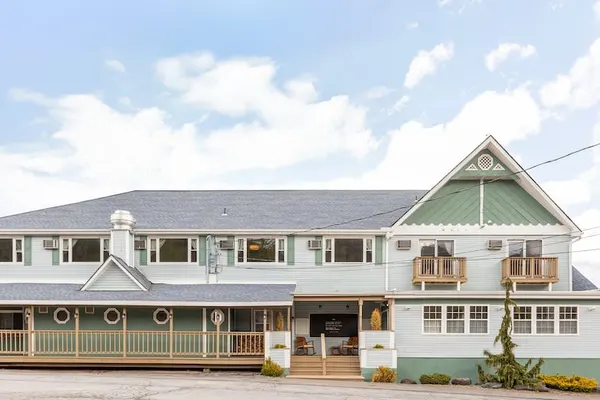 Photo 1 - The Perch Hotel