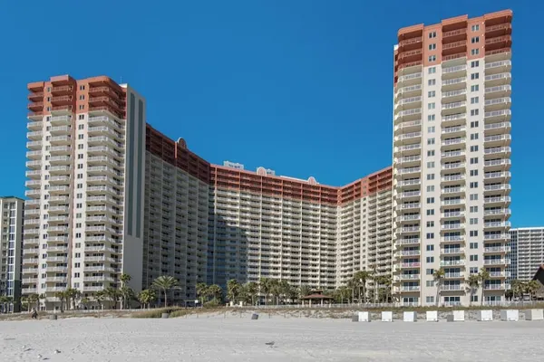 Photo 1 - Beachfront Condo: Gulf & Poolside Fun!