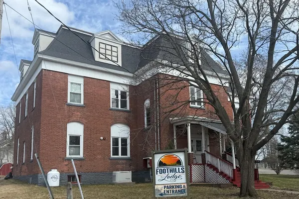 Photo 1 - Foothills Lodge & Diner