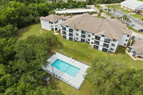 Photo 1 - Oasis Apartment Homes