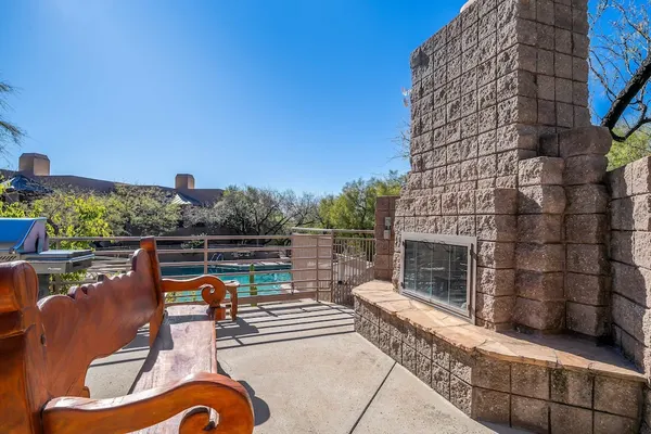 Photo 1 - Gorgeous Mountain City Views Pools Hot Tubs