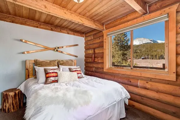 Photo 1 - Private Luxurious Cabin w spa Near Breckenridge