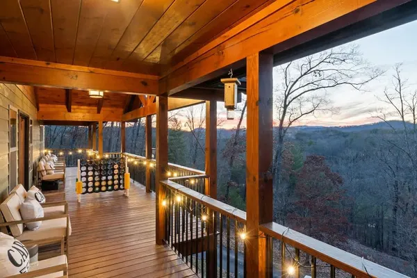 Photo 1 - Gorgeous Blue Ridge Views Spacious Retreat With spa