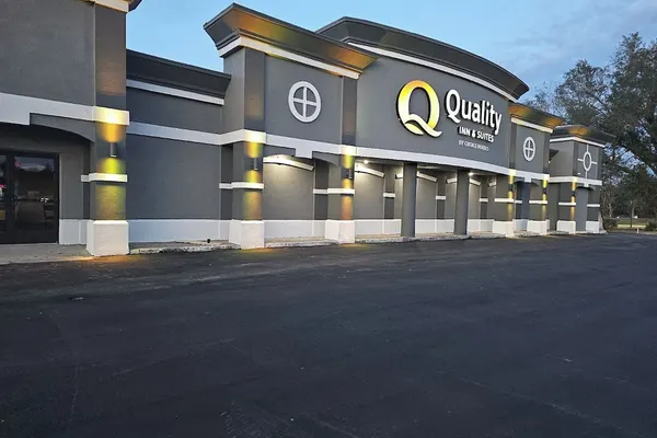 Photo 1 - Quality Inn & Suites Ocala I-75 North