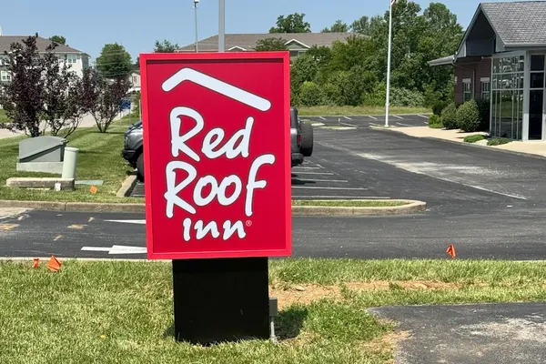 Photo 1 - Red Roof Inn Charlestown