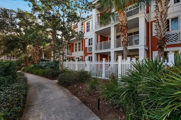 Photo 1 - Market Street Inn 545