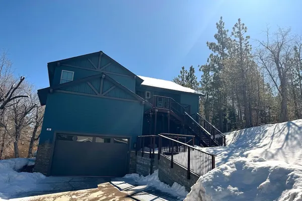 Photo 1 - Pine Meadow All Seasons Lodge