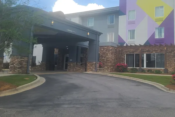 Photo 1 - Dothan East Inn & Suites