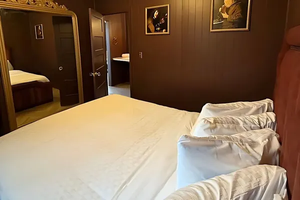 Photo 1 - The Florentine Waterfront Hotel