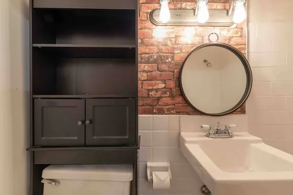 Photo 1 - 1918 Duplex with Character City Center