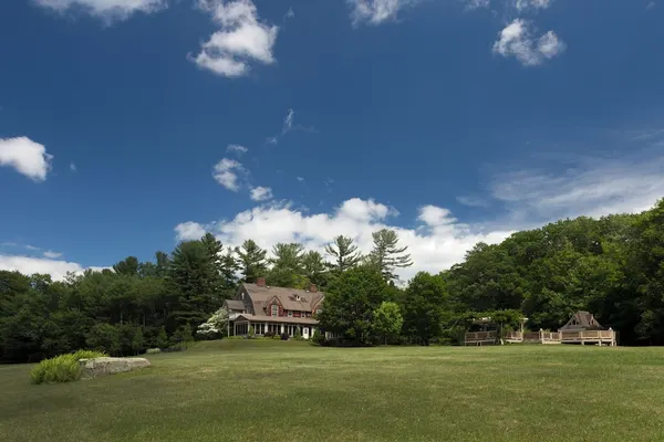 Photo 1 - Inn at Lake Joseph