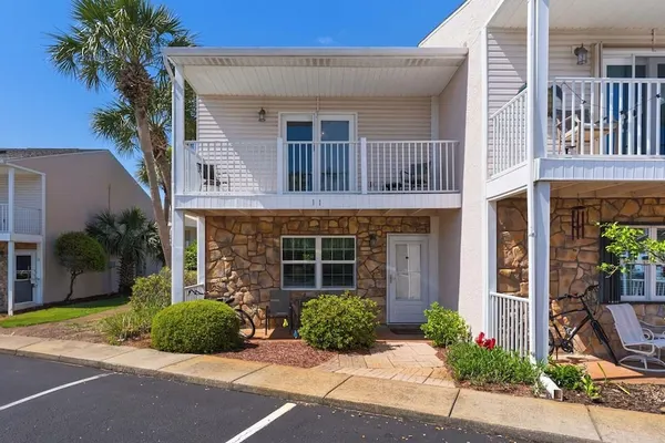 Photo 1 - Beachside Retreat With Pools & Local Dining + Free Attraction Tickets!