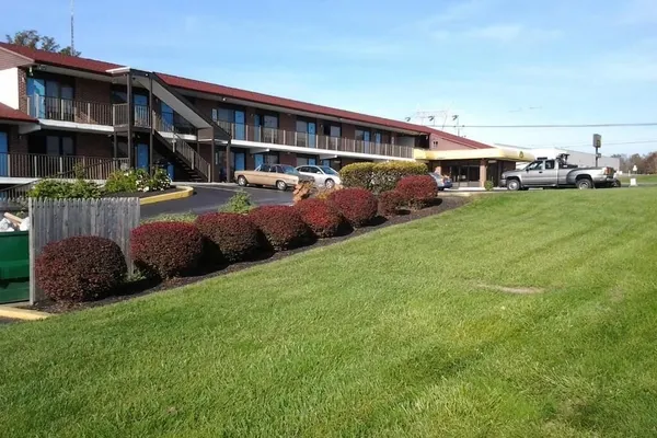 Photo 1 - Elkton Lodge