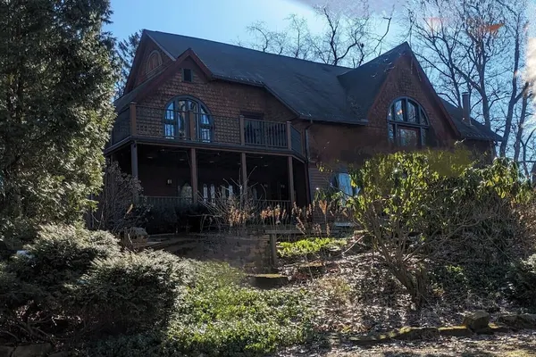 Photo 1 - The Carriage House Inn Bed and Breakfast